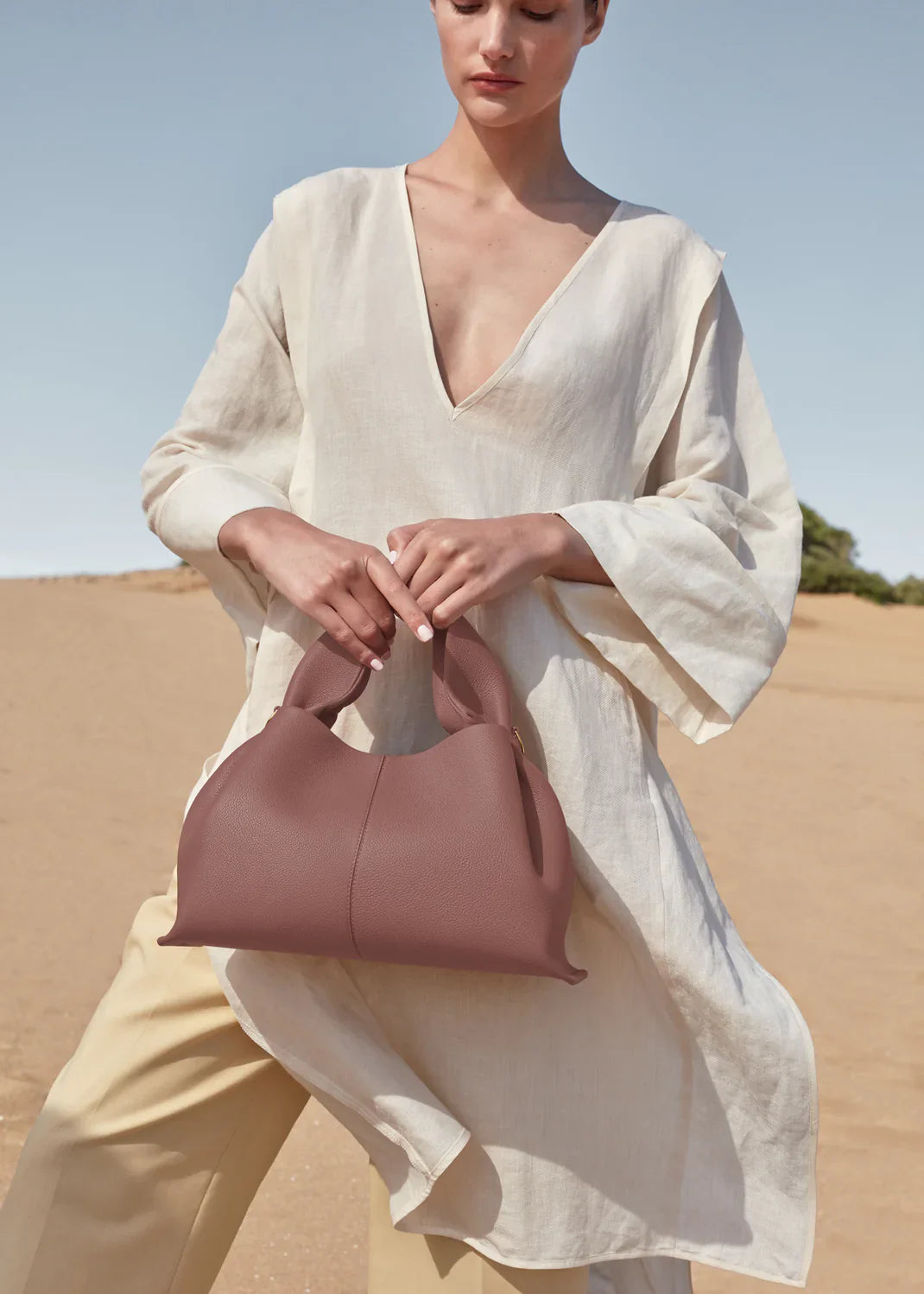 Pol*ne - Numér* Neuf Edition Textured Blush